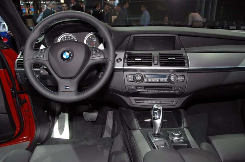 BMW x6 2009 салон