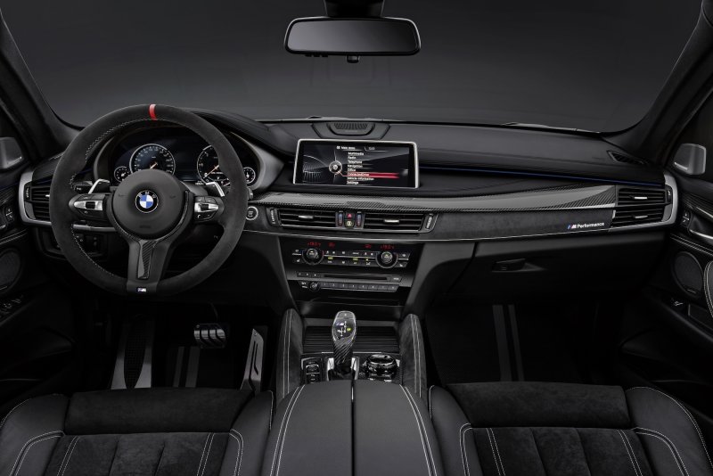 BMW x6m салон