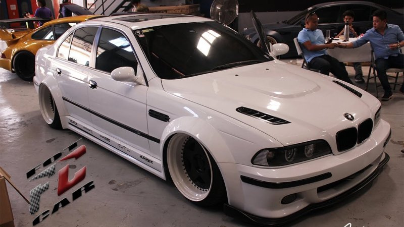 BMW m5 e39 2000