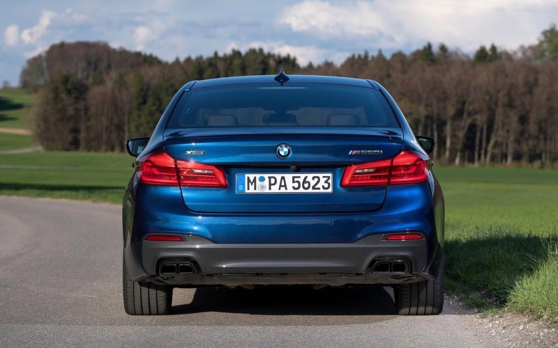 BMW m550 g30