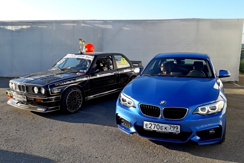 BMW 2 2012