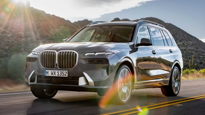 BMW x7 кроссовер 2023