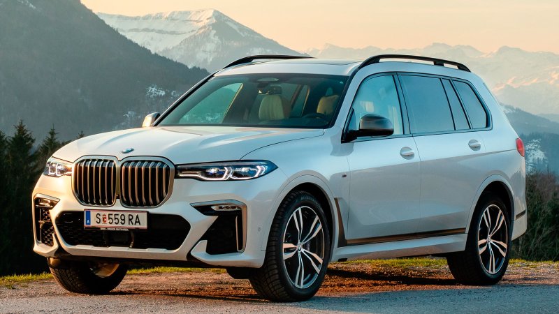 BMW x7 2022 салон