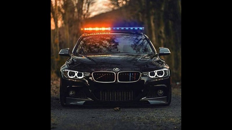 БМВ черная Полицейская