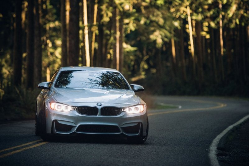 BMW m4 опер