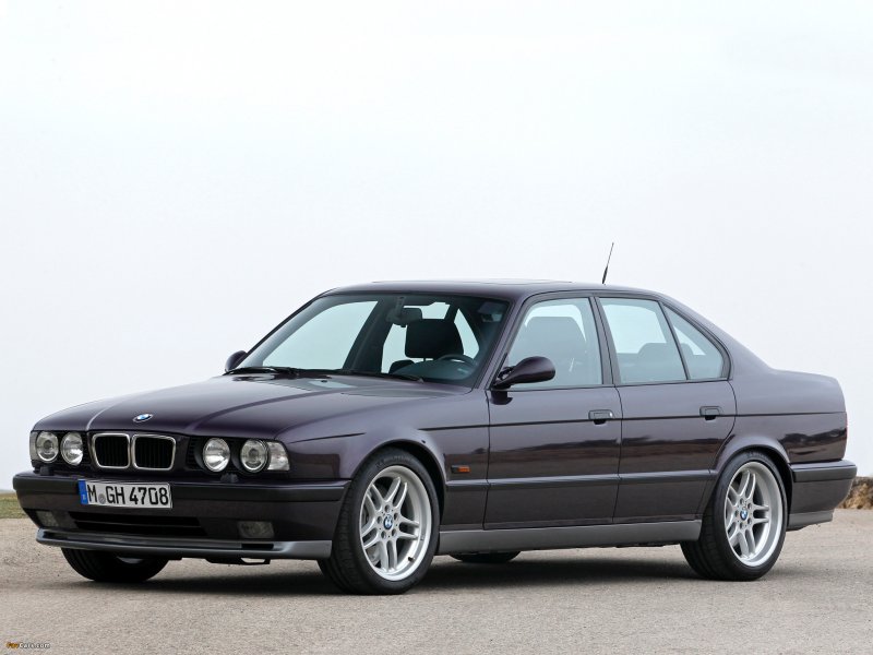 BMW 5 e34 m5