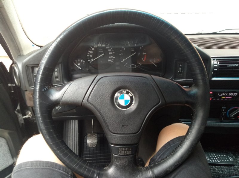 Руль BMW e34