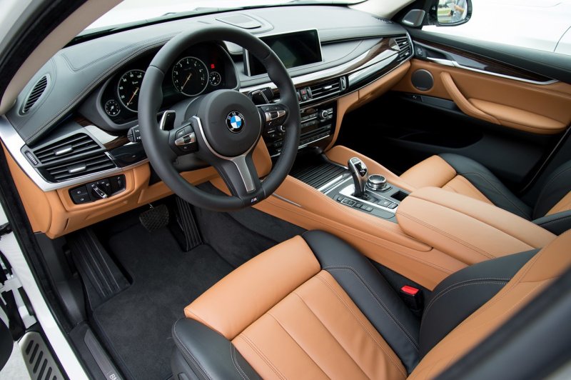 BMW x6 салон
