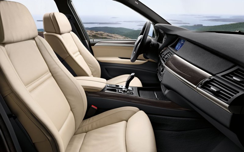 BMW x5 2012 Interior