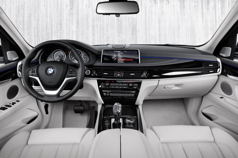 BMW 5 XDRIVE