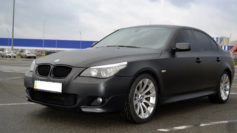 БМВ е60 530i
