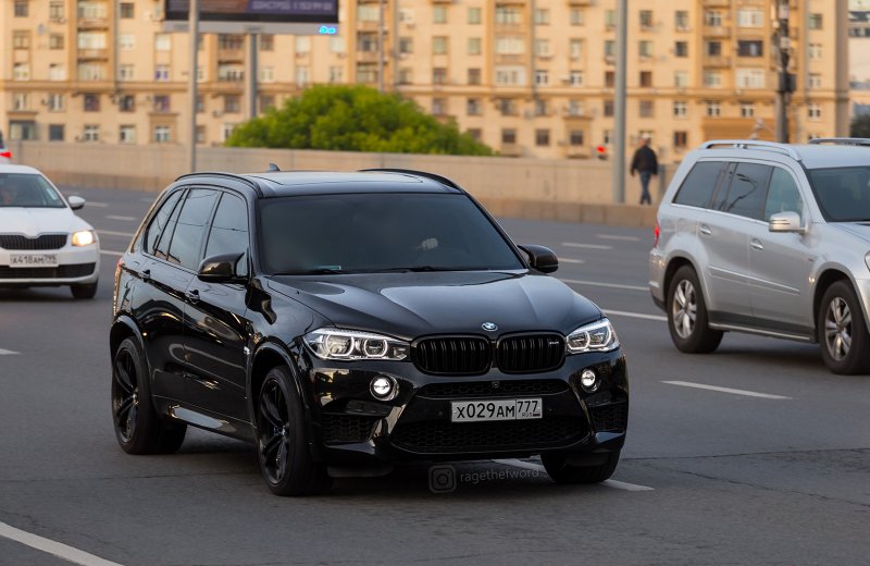 BMW x5m f85 черный
