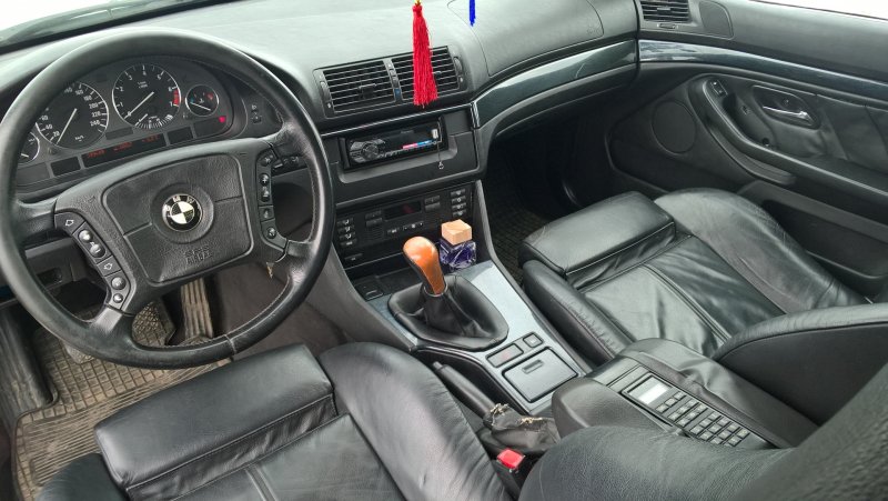 BMW e34 салон