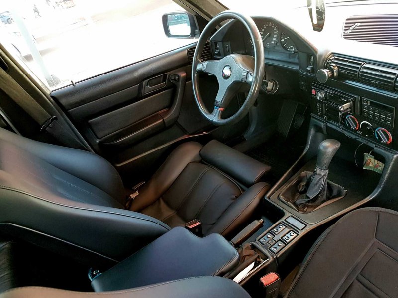 BMW 5 e34 салон