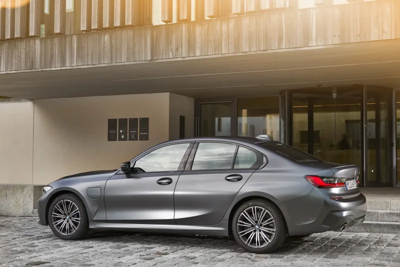 BMW 330 g20