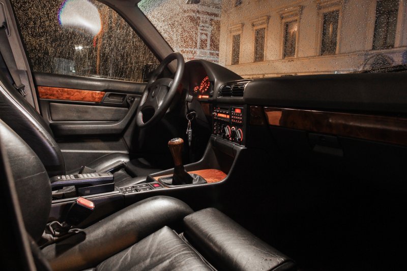 BMW e34 525i салон