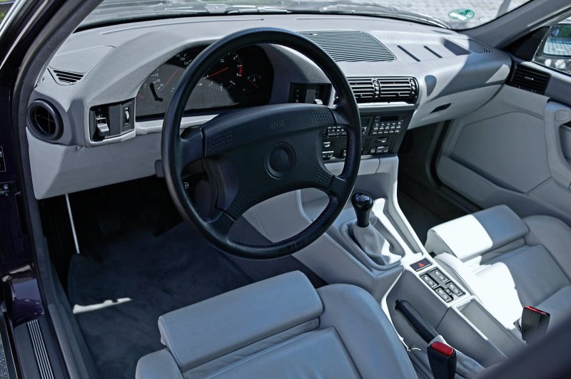 BMW e34 салон автомат