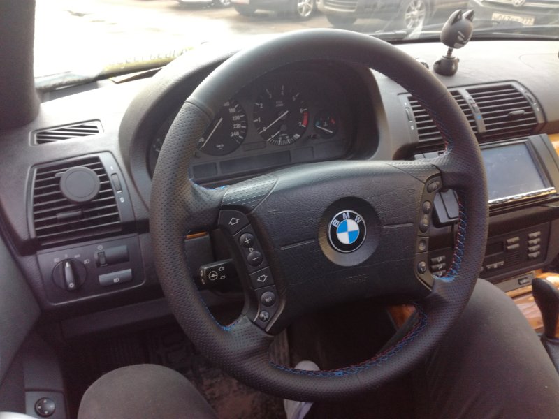 BMW e53 2006 руль