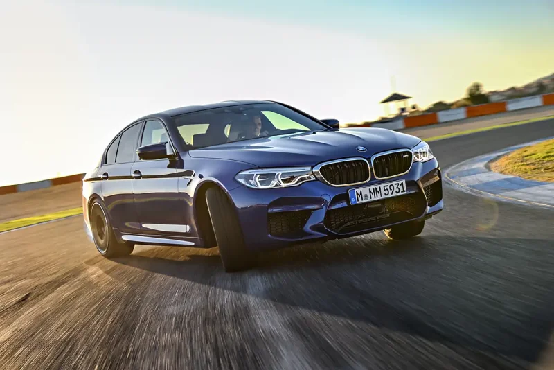 BMW m5 f90 CS