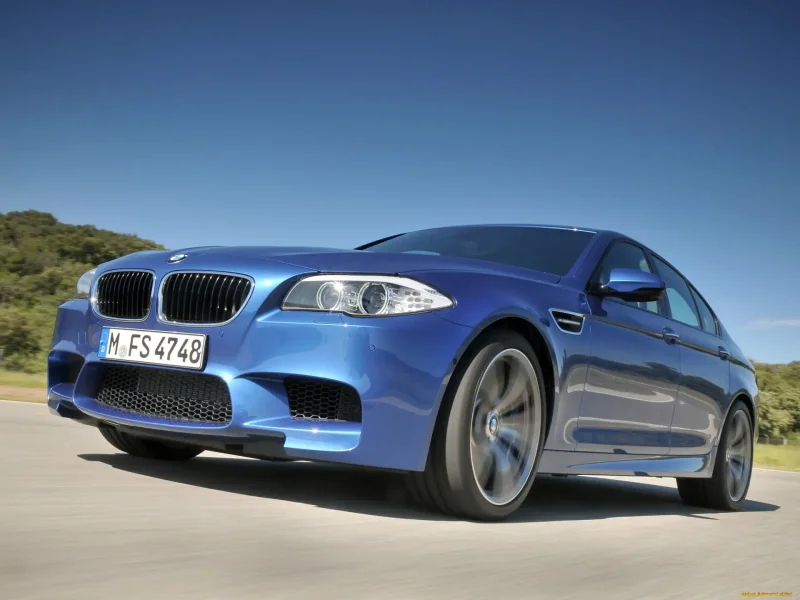 BMW m5 f10 2012
