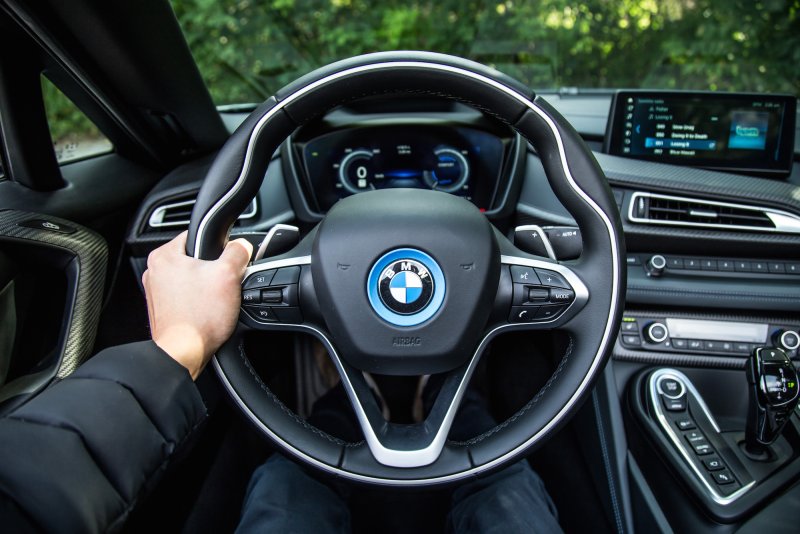 Руль БМВ i8