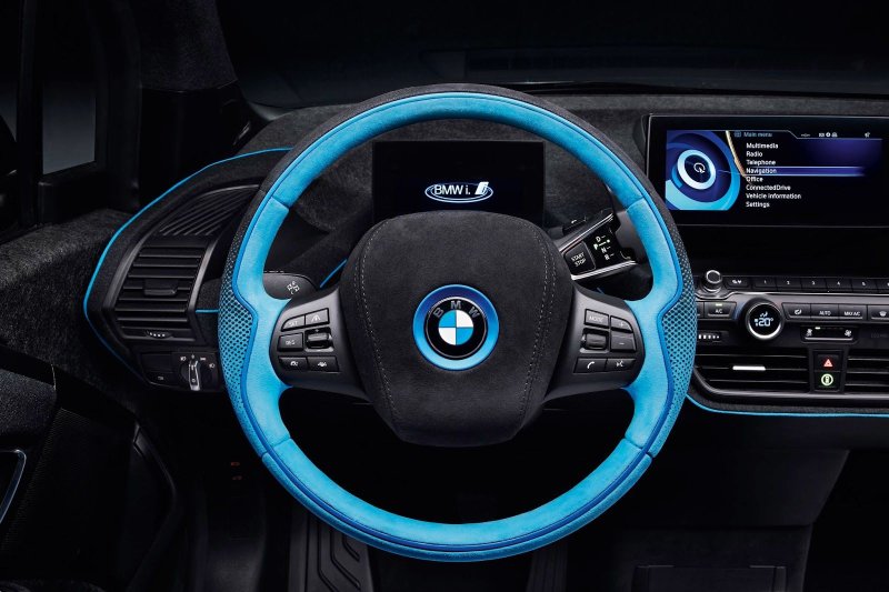Руль от БМВ i8