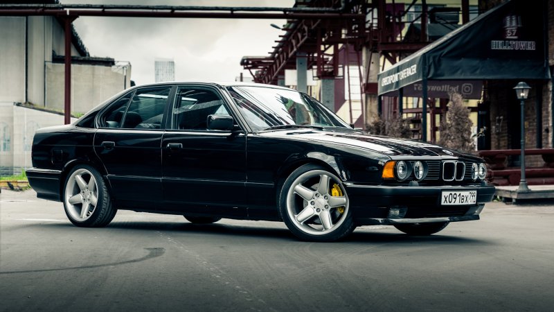 BMW m5 525 e34
