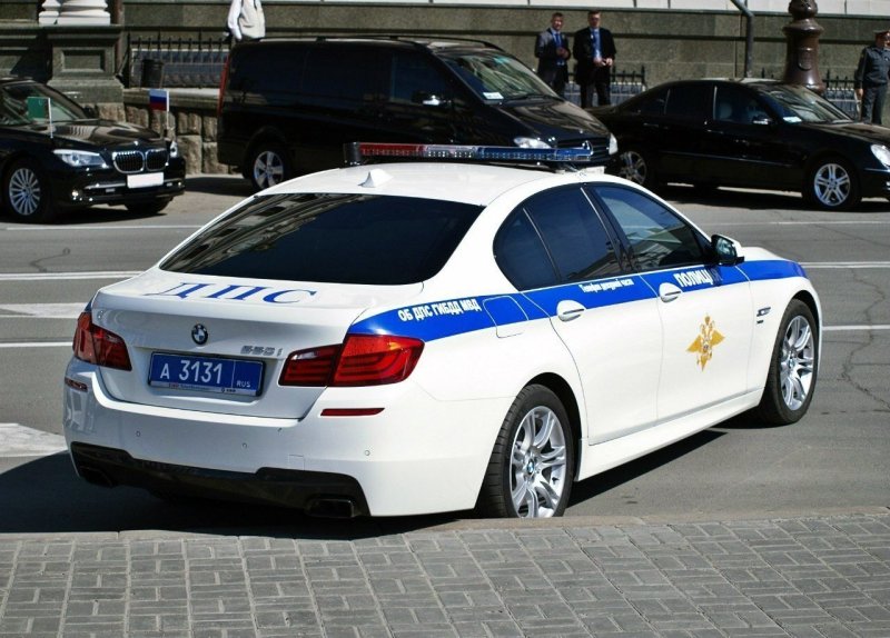 Полицейская БМВ м5 ф90