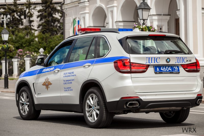 BMW x7 полиция