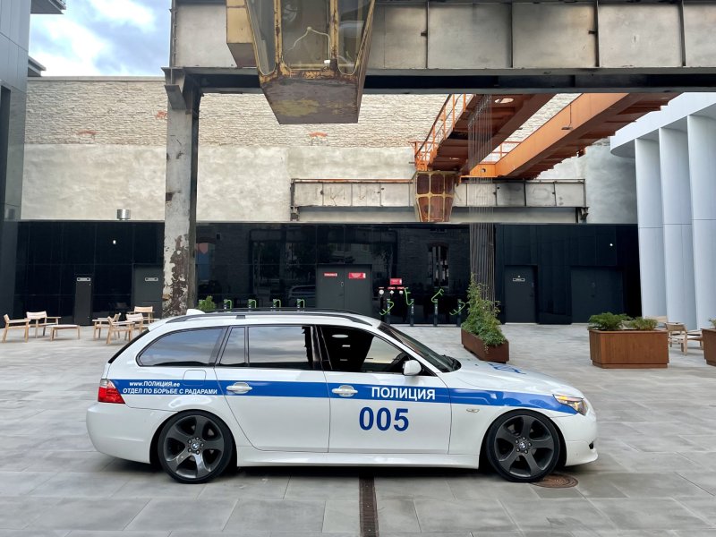 BMW i4 Polizei