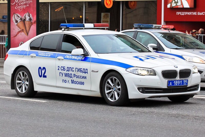 БМВ м5 полиция