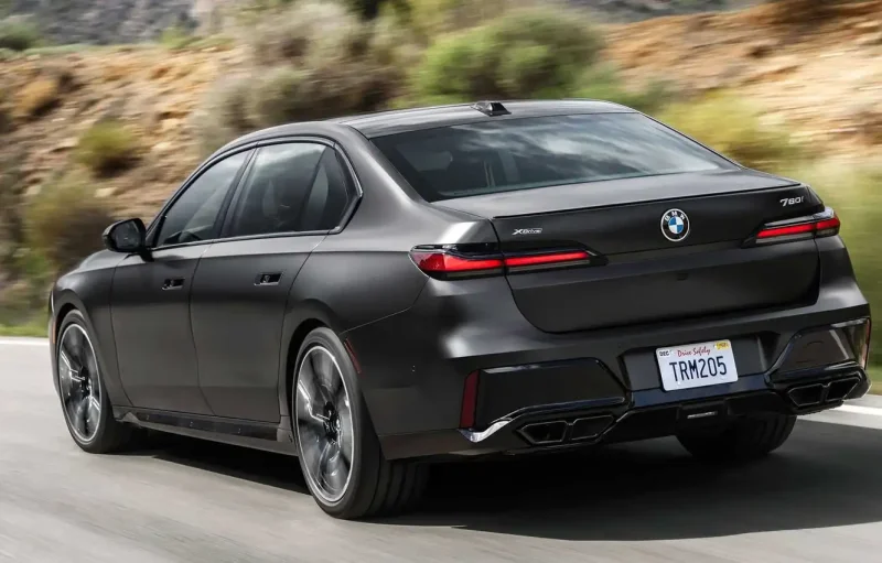 BMW 7 2022 g70