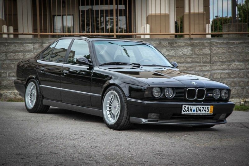 BMW m5 525 e34