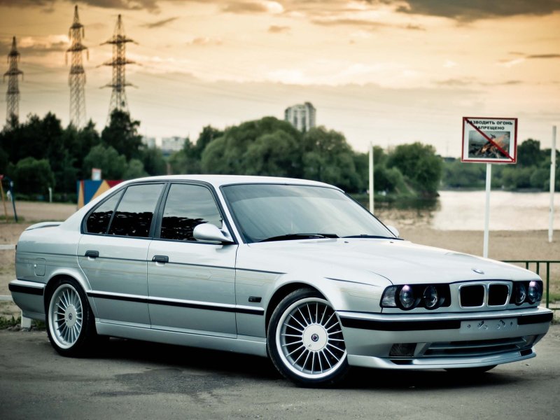 BMW 5 e34