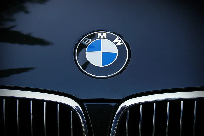 BMW знак