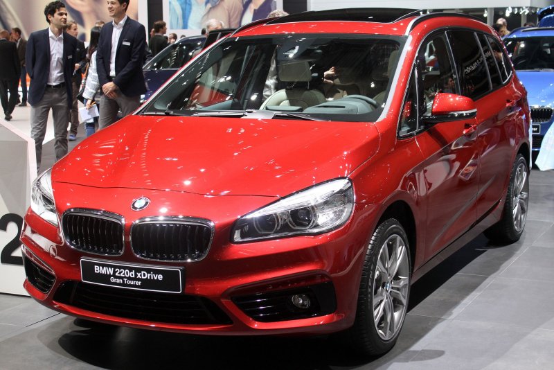 BMW минивэн 220d