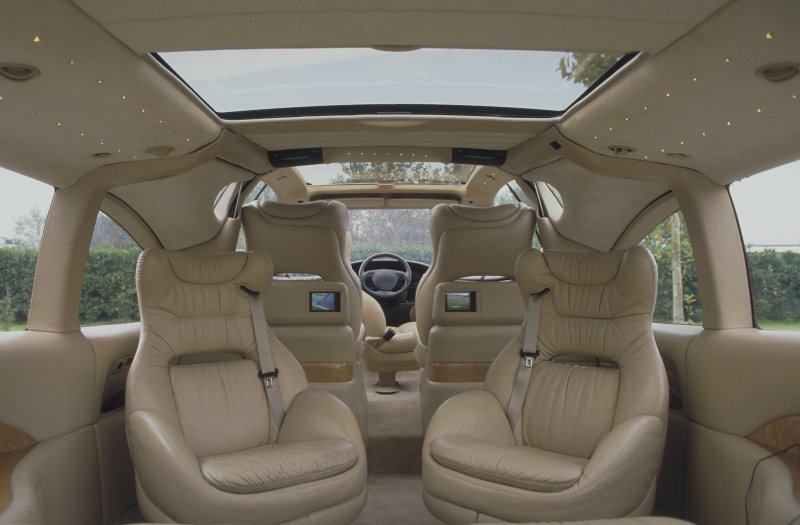 BMW Columbus минивэн