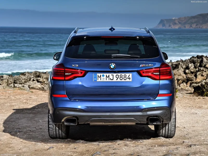 BMW x3 m40i зад