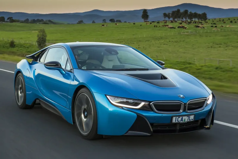 BMW i8