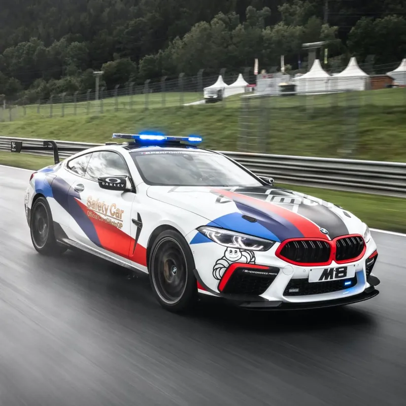 BMW i8 360