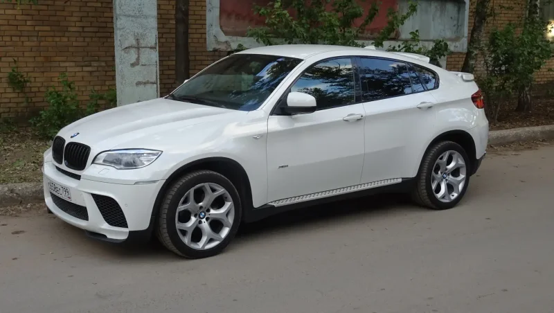 BMW x6 e71 m Performance