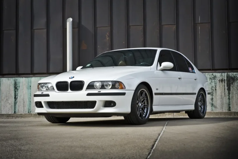 BMW 39 кузов