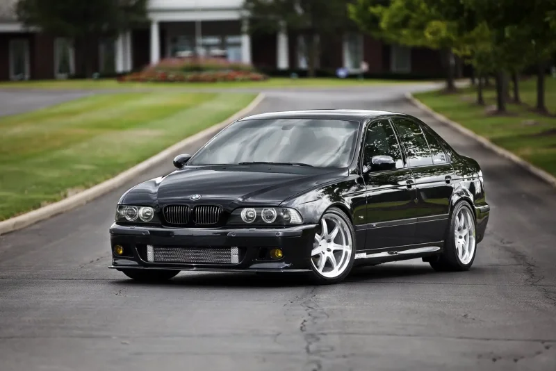 BMW e39 м5