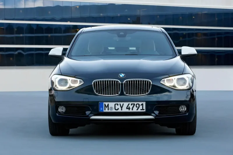 BMW 590i