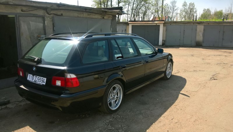 BMW e39 r17