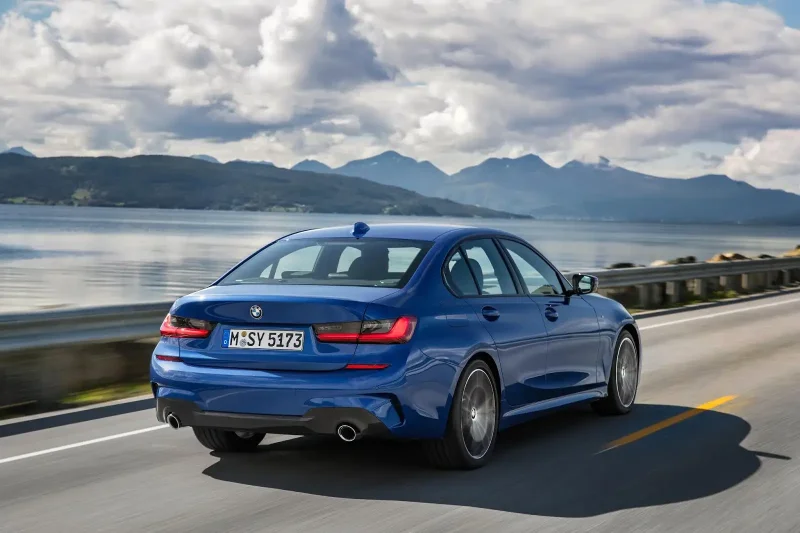 BMW 330i 2020