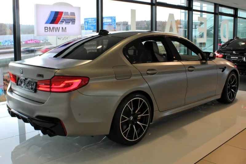 BMW m5 f90 бункер