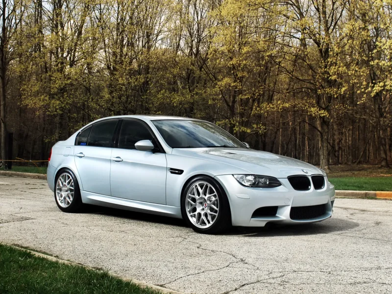 BMW 3 e90 седан