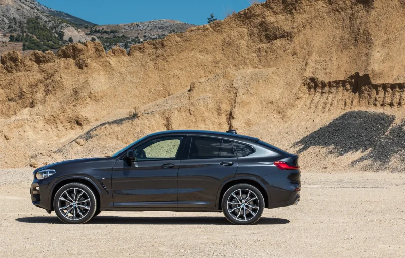 БМВ x4 XDRIVE 20d