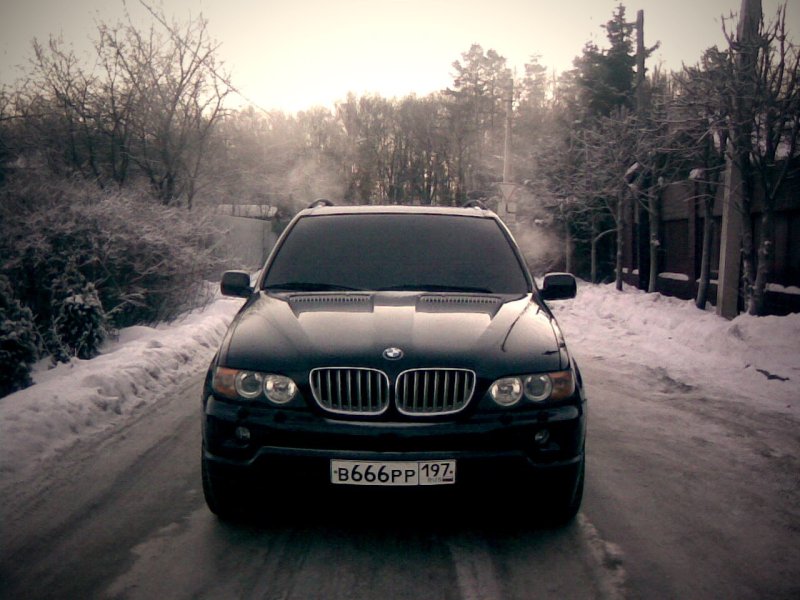 БМВ е53 зима